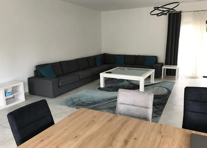 200m2 -plages - Piscine Chauffee Fréjus